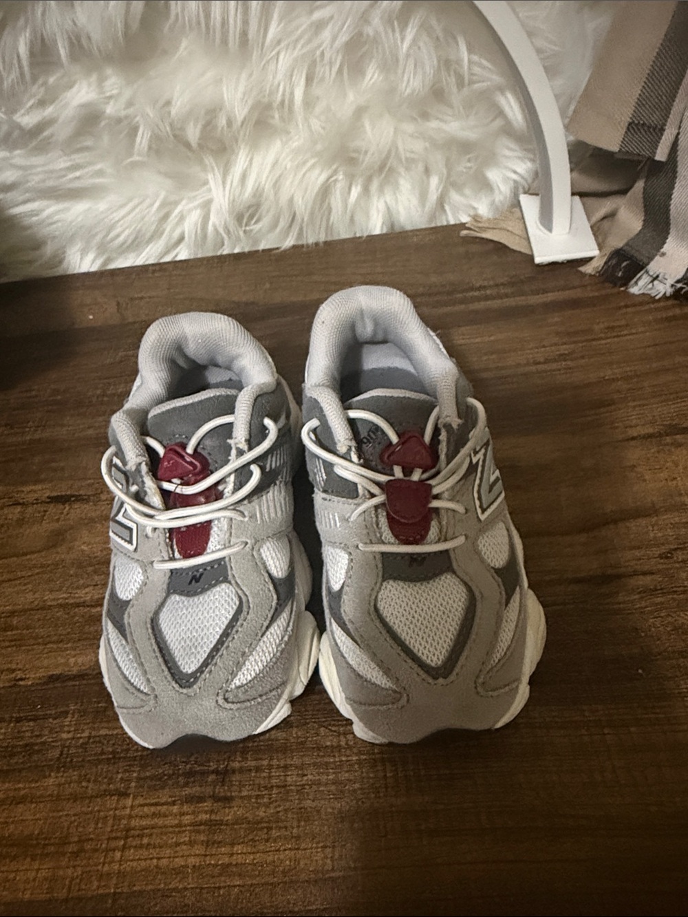 New Balance Kids Gray and Maroon Toggle Lace Sneakers